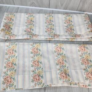 Vtg Thomaston 2 Standard Pillowcases Pink Roses Floral Off White Strip No Iron